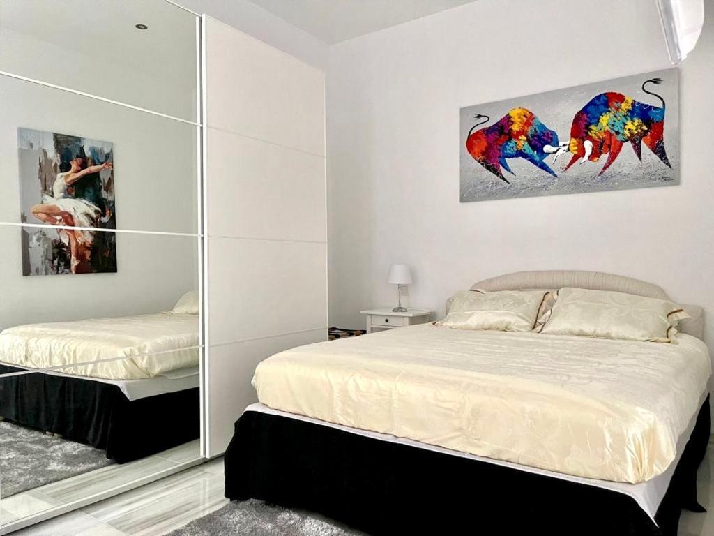 Apartamento Maria Pita Apartment A Coruna Exterior photo